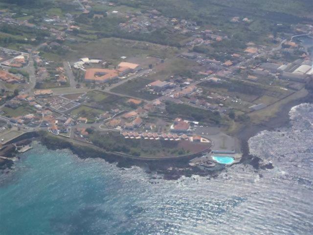 Jeiroes Do Mar Pensión Madalena (Azores)